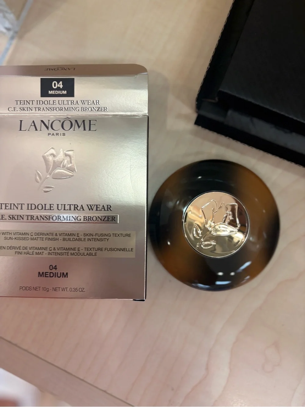 New Lancome Teint Idole Ultra Wear Skin Transforming Bronzer~04 Medium~Full size